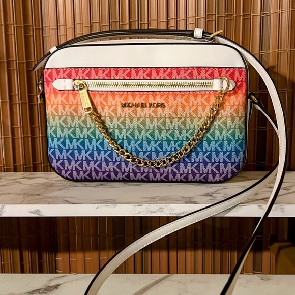 Rare Michael Kors Pride crossbody - Picture 1 of 3